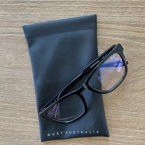 Quay Australia BlueLight Glasses in Black